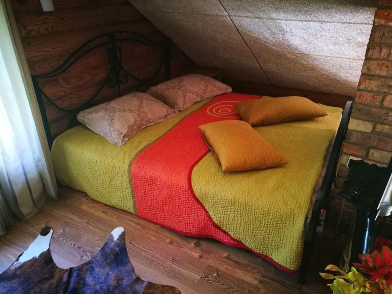 Hotel Sveciu Namelis à Šiauliai Extérieur photo